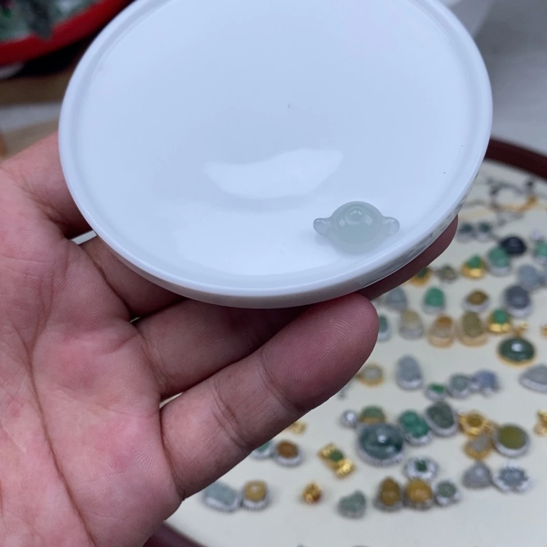 翡翠散珠茶壶提溜