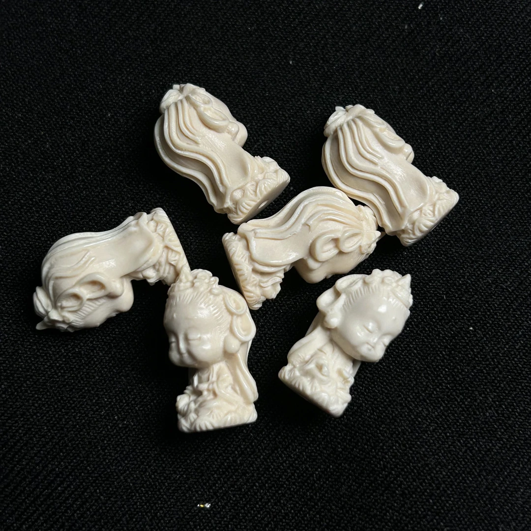 PD085 只做天然猛犸象牙 猛犸观音 约高度19*宽度11mm