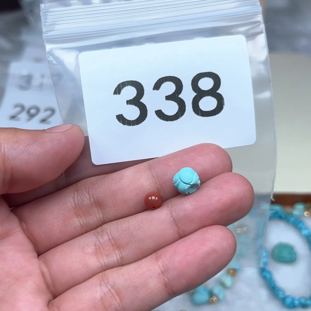 南红玛瑙未镶嵌珠宝奇石