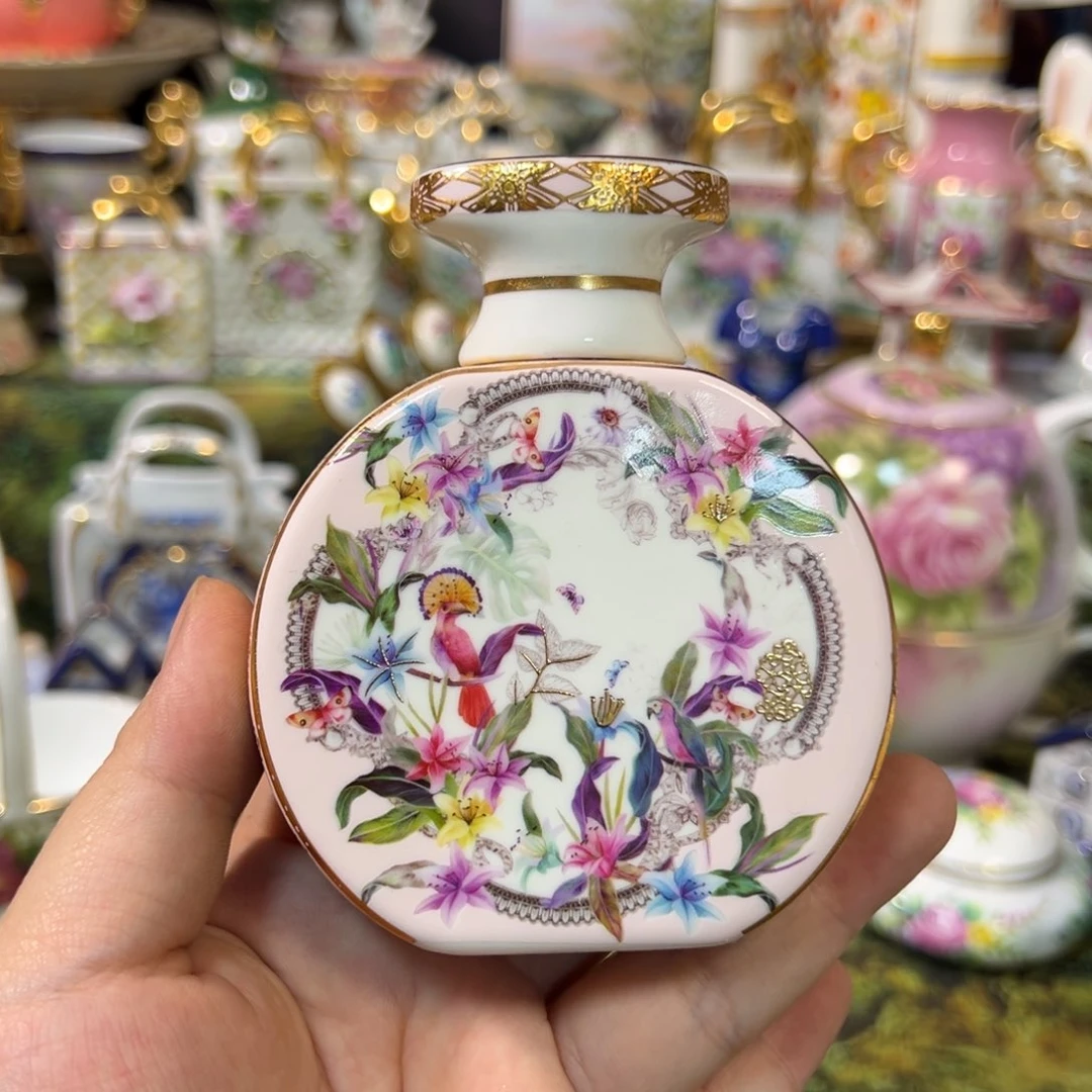 摆件鹿与海陶瓷家居用品有限公司