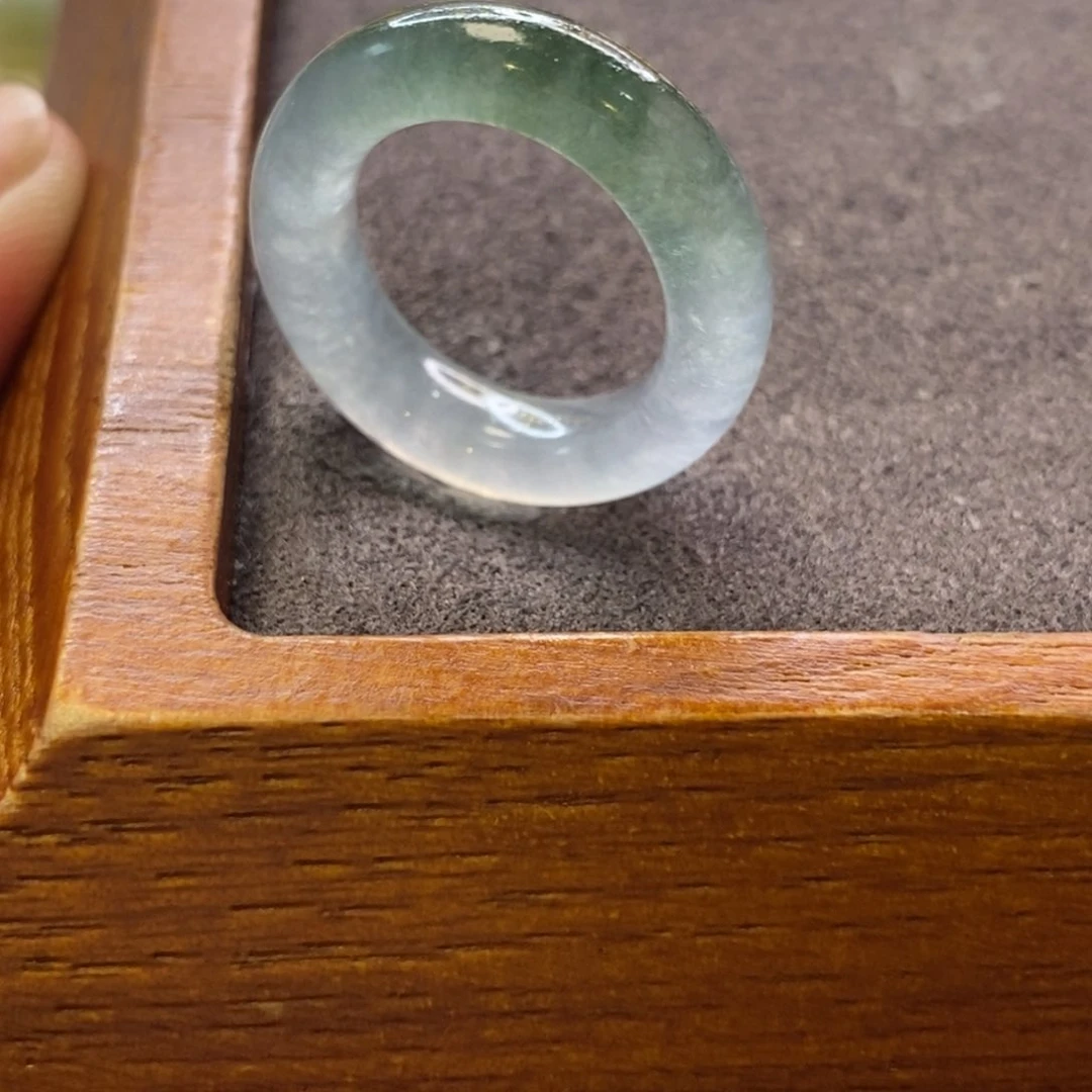 定制翡翠未镶嵌翡翠戒指9