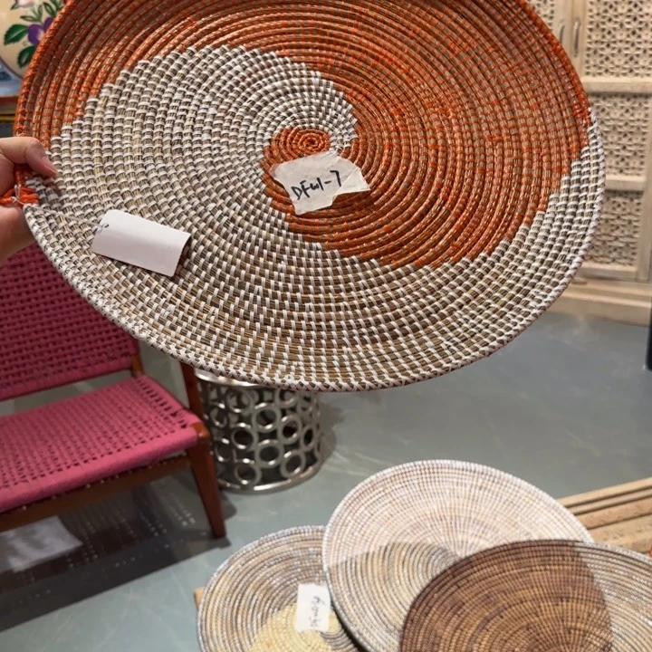 兵***帅铁木（非红木类）家居用品等