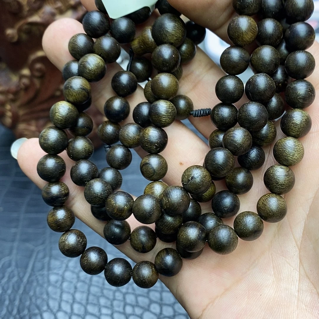 沉香沉香碎屑莺歌绿