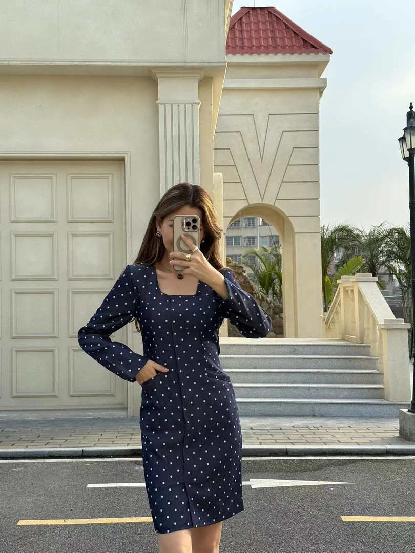 130#复古波点短裙