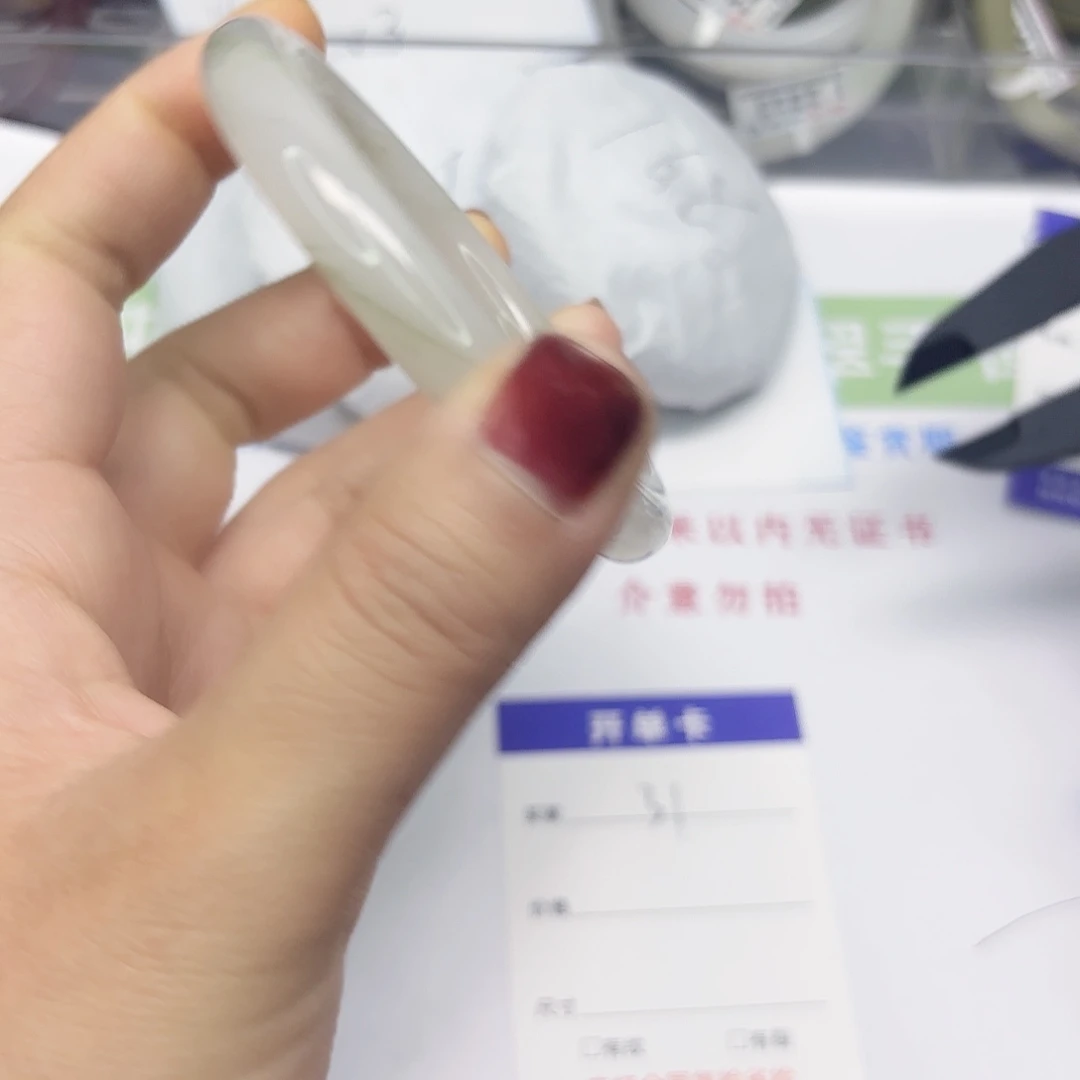 石英质玉未镶嵌手镯31/5657