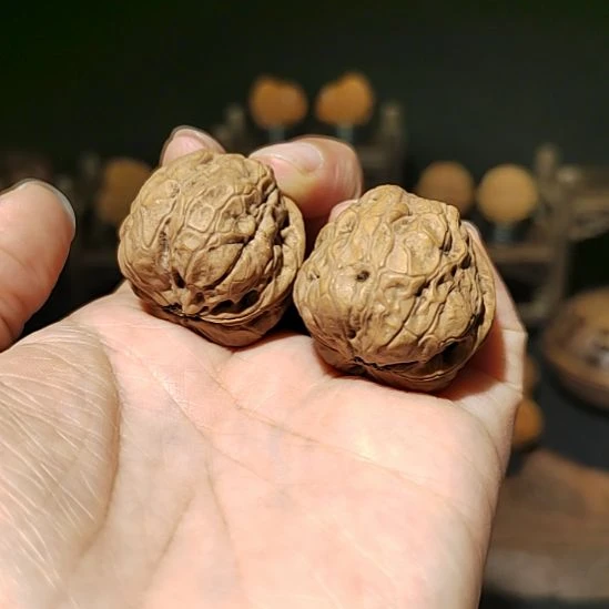 把件文玩核桃福利手捻莽纹开背蛙32尺