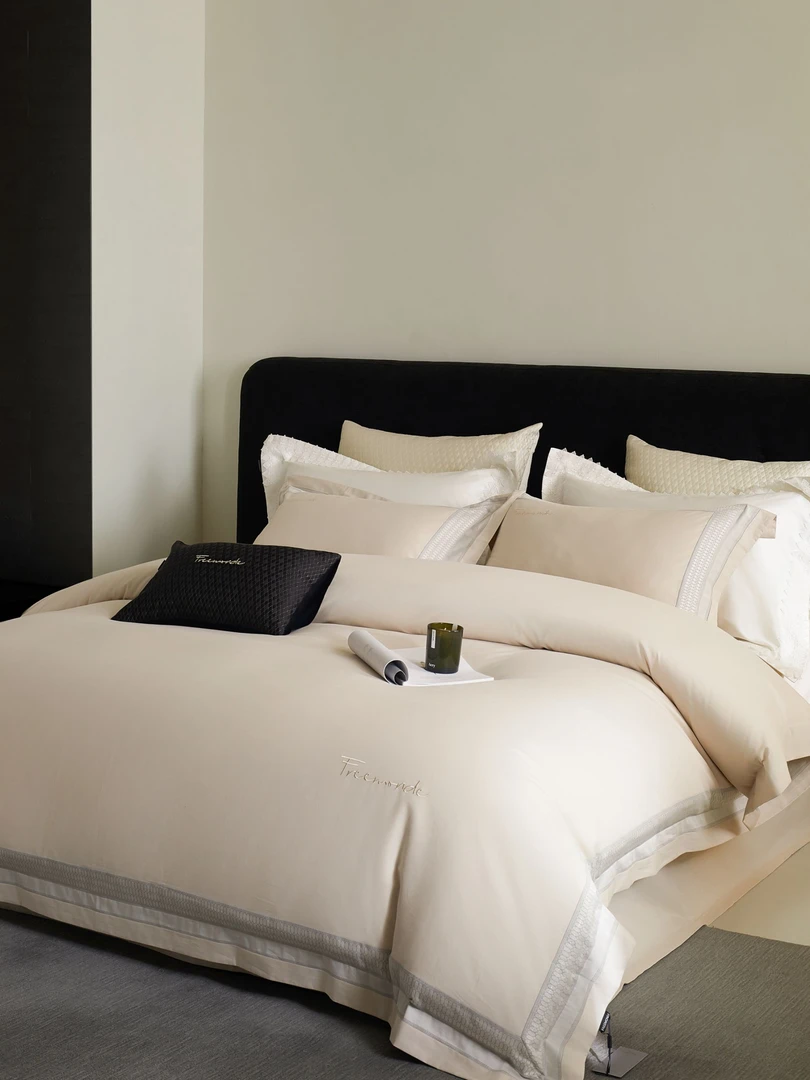 轻奢全棉磨毛刺绣银线拼接秋冬保暖亲肤床上四件套-克罗蒂娅