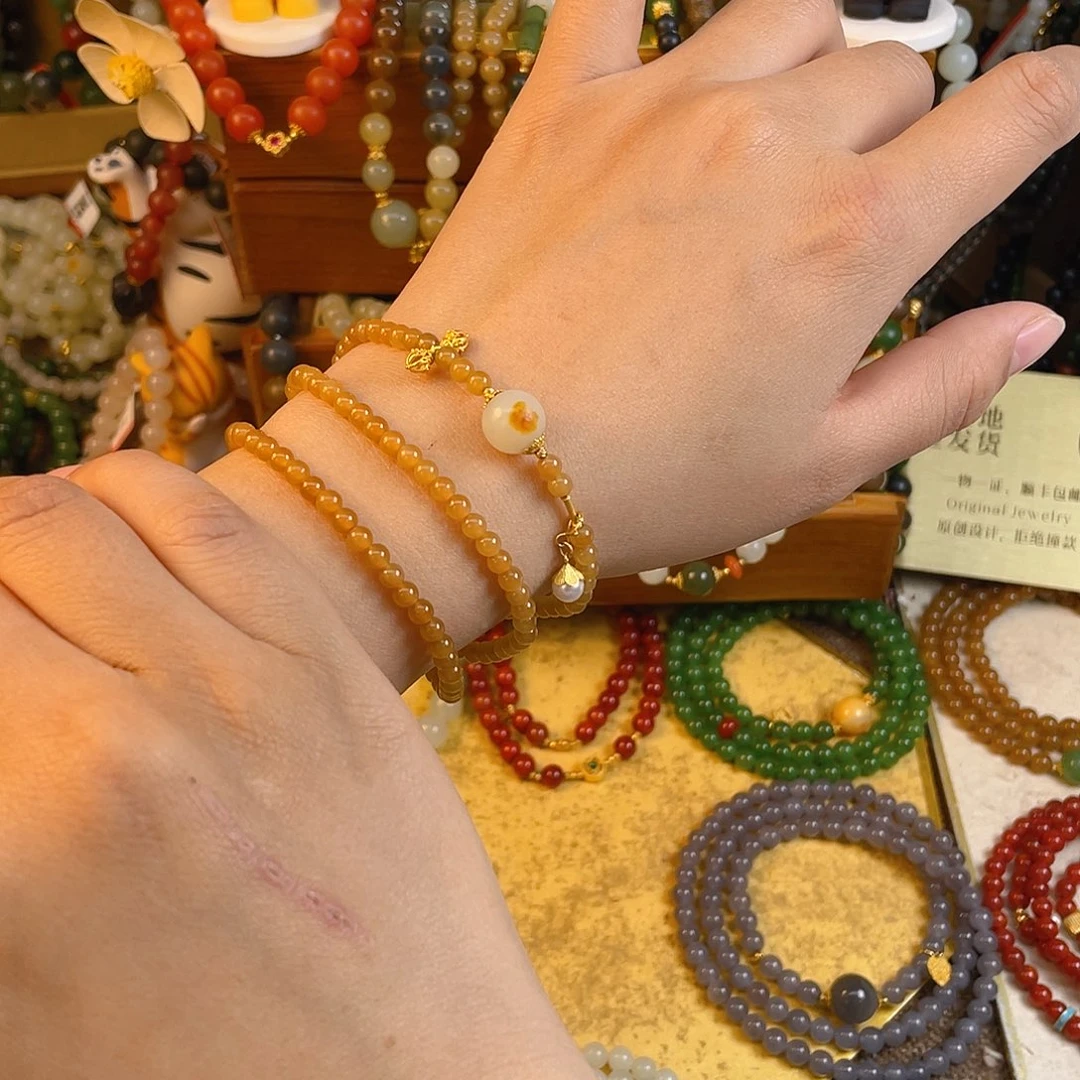 和田玉多圈手串未镶嵌