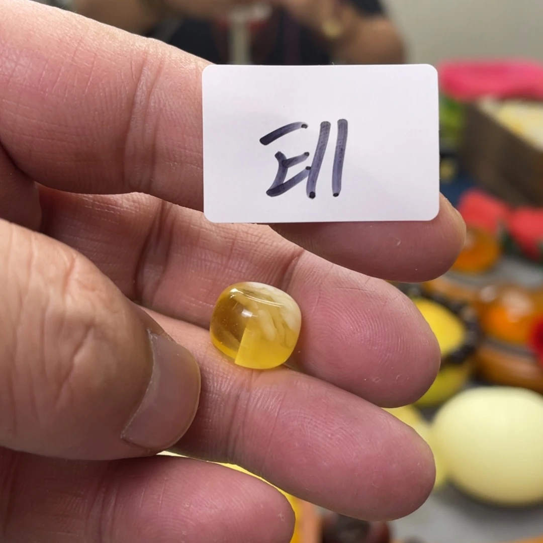 手链琥珀未镶嵌多样性发，发其中一件