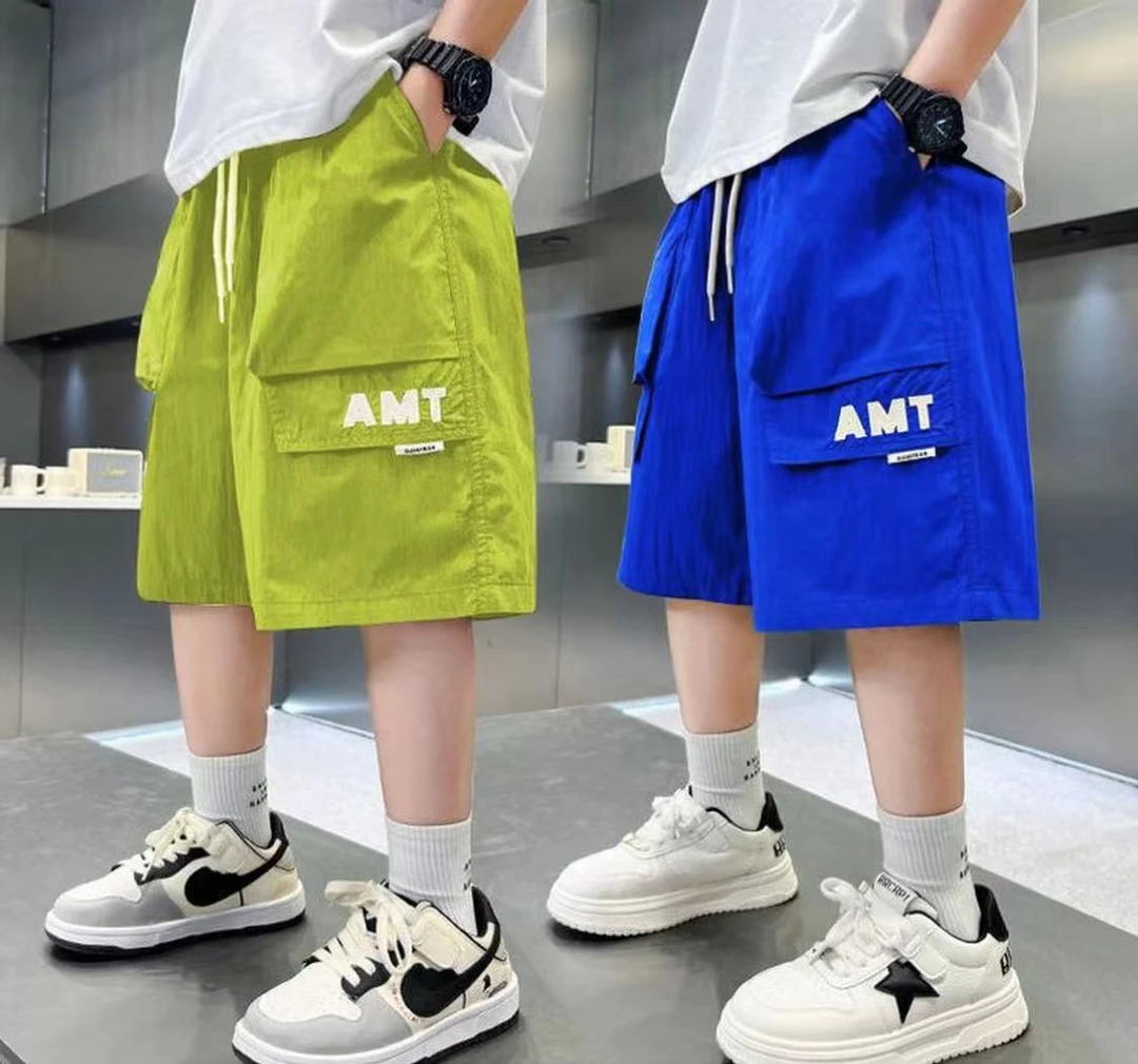 酷酷街头风~2025夏季新款男童时髦设计款炫彩休闲工装短裤9532