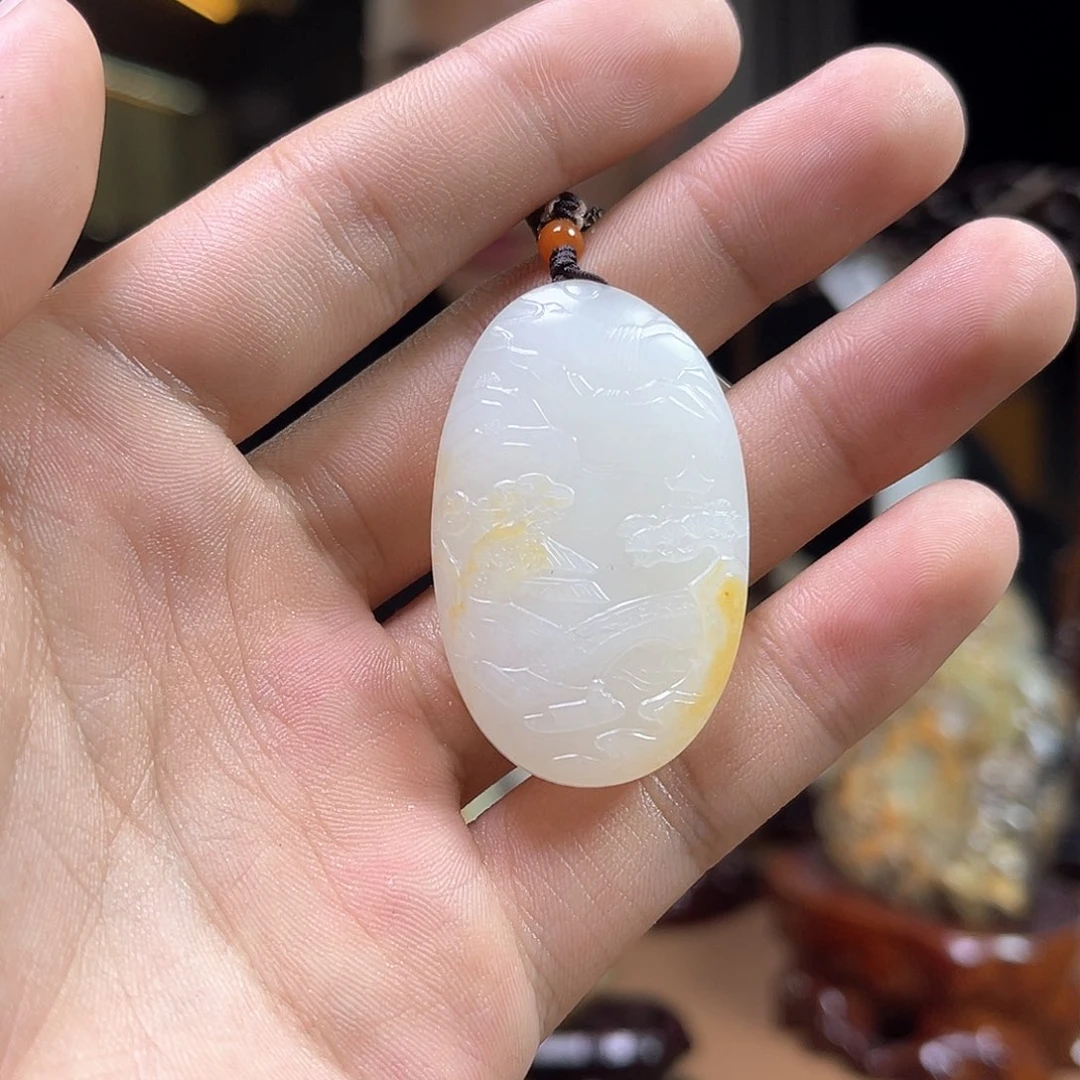 和田玉颈饰未镶嵌