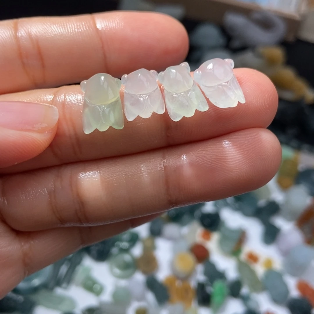 定制翡翠未镶嵌单个价格