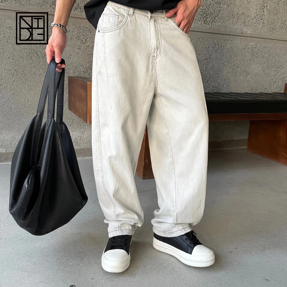 夏季新款简约弯刀裤宽松直筒牛仔裤25C189