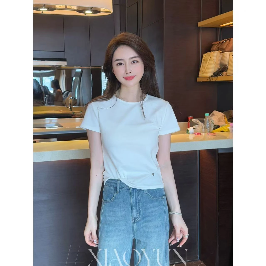 小扣修身T 小允姐姐2025新款时尚气质高级小扣修身T恤上衣