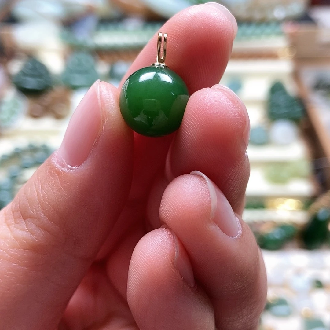 吊坠(不含链)18K金镶嵌和田玉