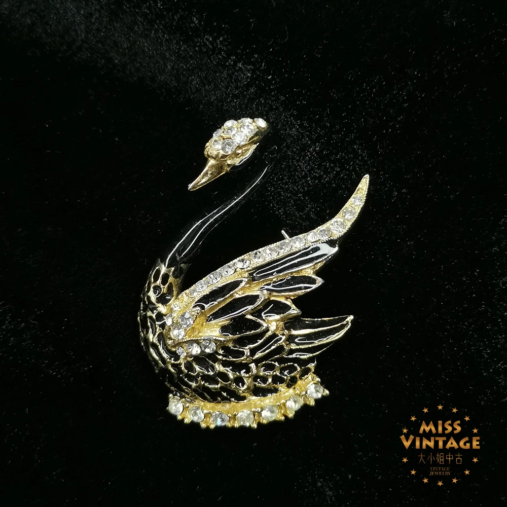 展翅黑天鹅胸针[2502128-006]