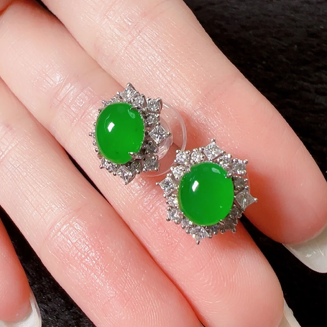 翡翠18K金镶嵌耳饰签收后24小时鉴赏期，过时不退