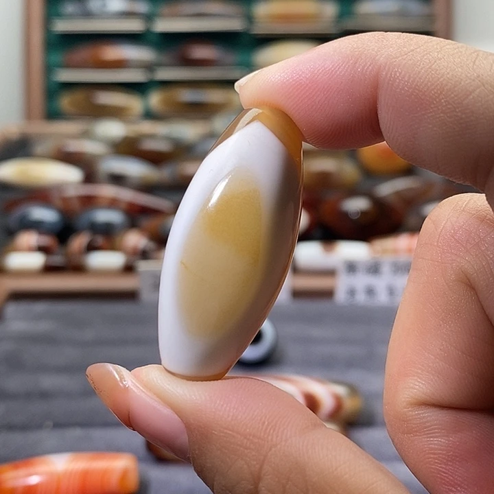 玛瑙/玉髓未镶嵌吊坠(不含链)