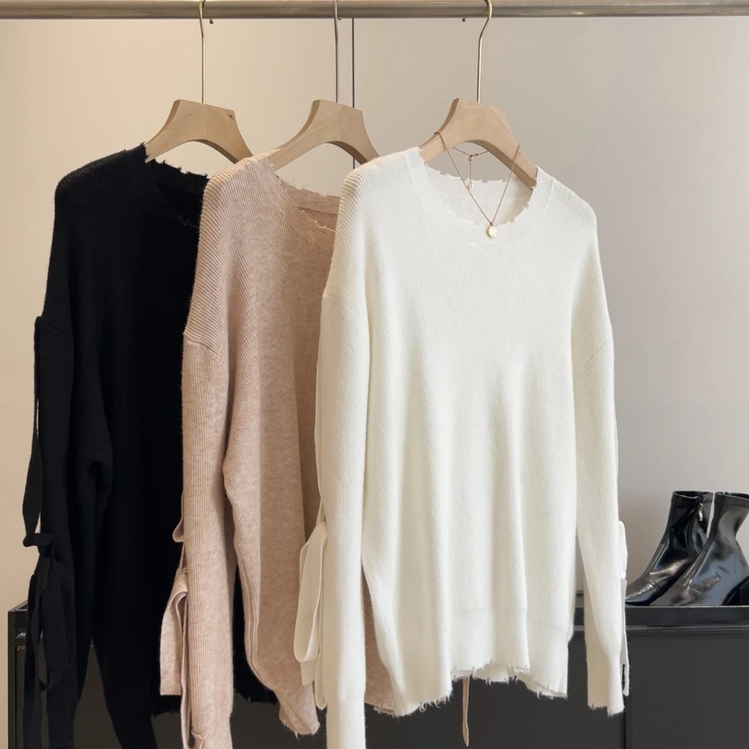 线下糕货！柔软亲肤 圆领破坏系带设计高级慵懒感套头毛衣针织衫