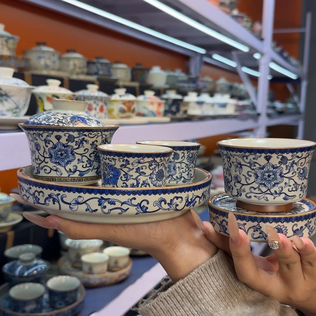 我在外面吃饭呢你在哪了