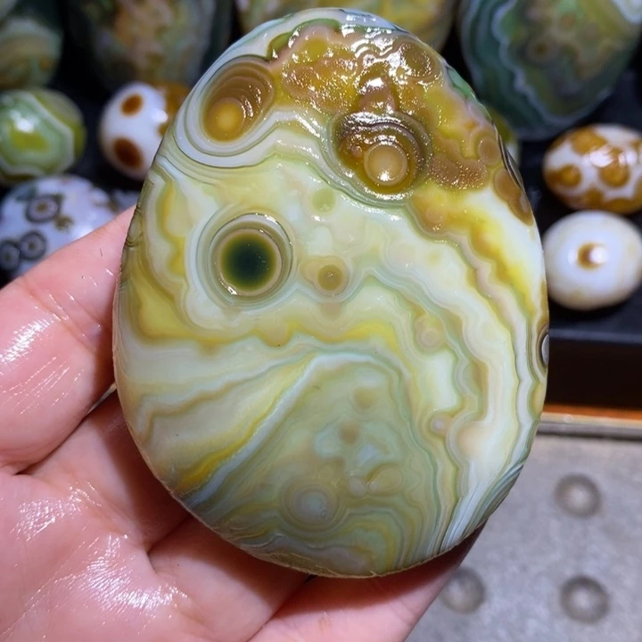 未镶嵌玛瑙/玉髓珠宝半成品71
