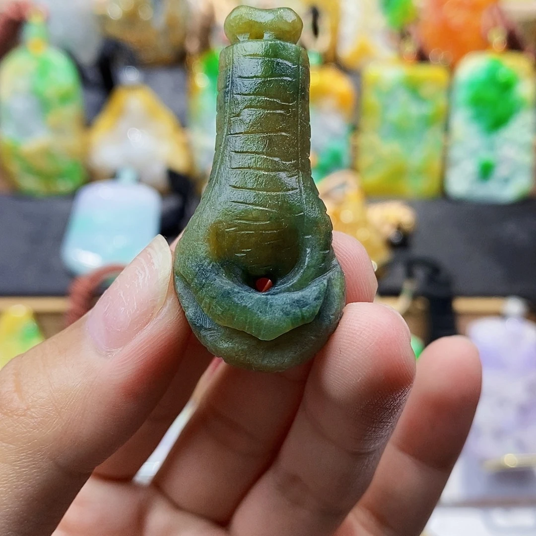 定制翡翠未镶嵌翡翠A货