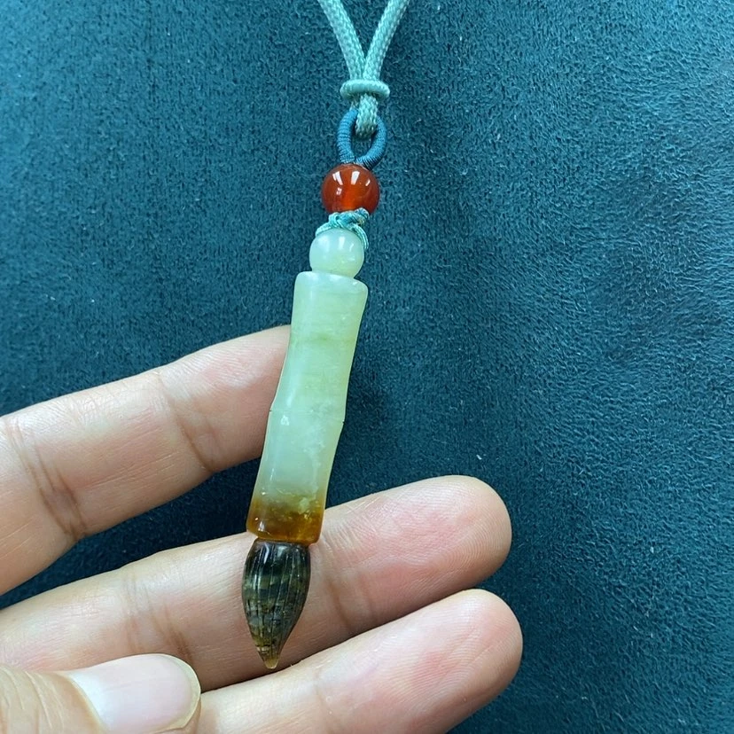 【闪购商品】蛇纹石玉未镶嵌吊坠