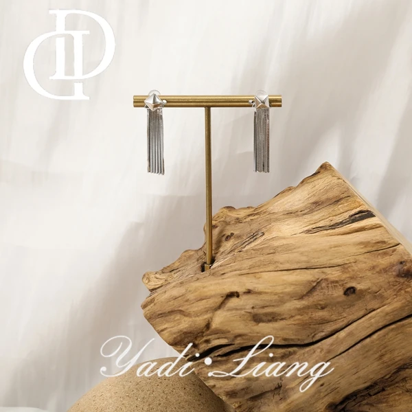 925银耳饰 梁雅帝新品【编织星河】竖条流苏时尚纯银耳饰