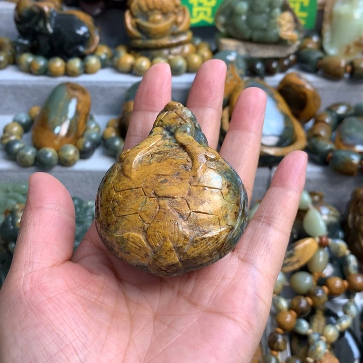 岫岩河磨玉（透闪石质玉）未镶嵌手把件老*