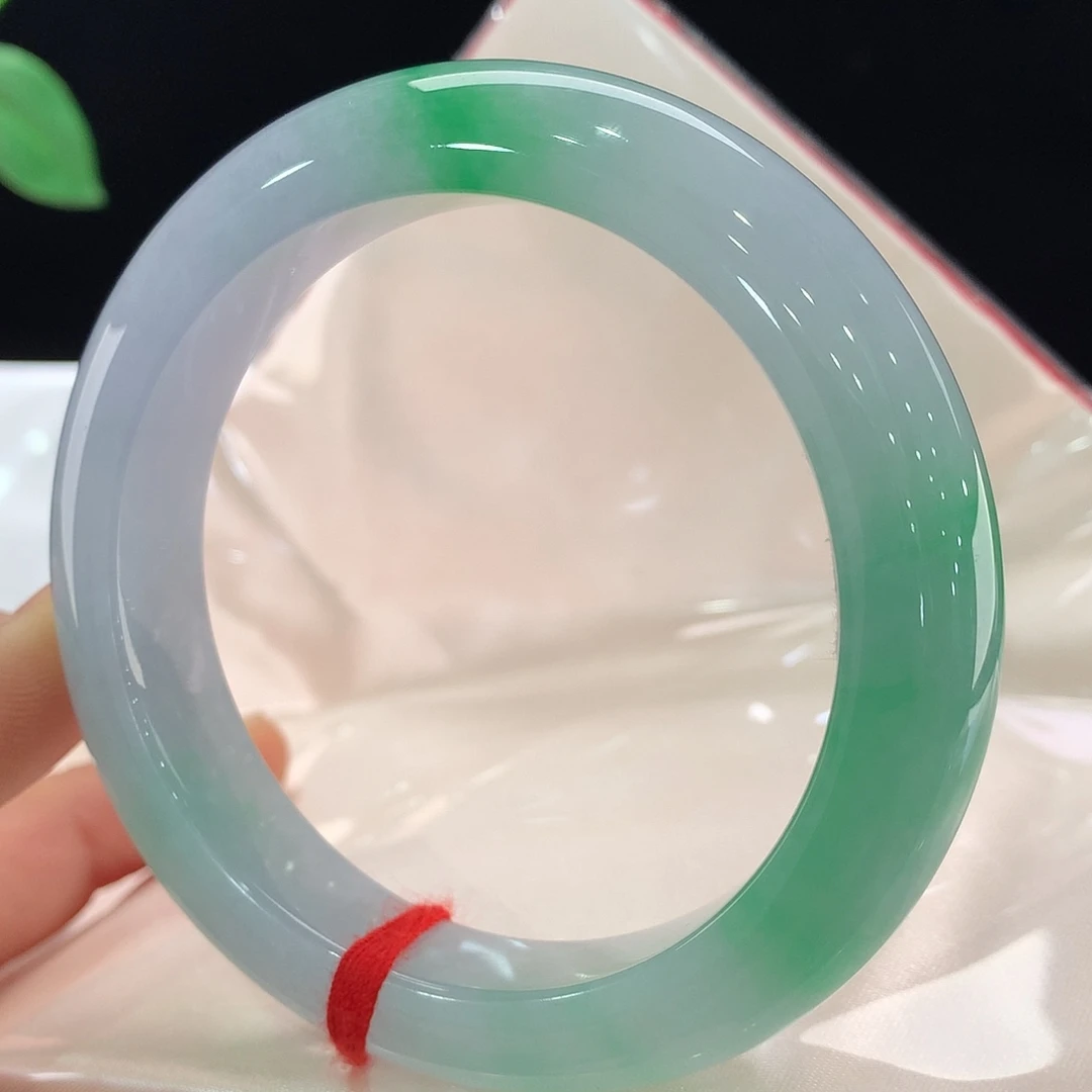 翡翠未镶嵌手镯0478