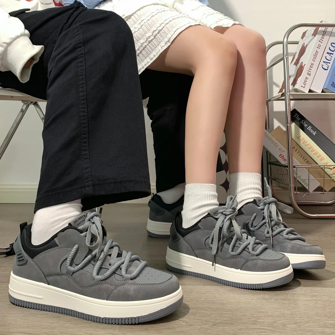 人本废土风情侣板鞋2025春季新款高颜值日系运动鞋低跟百搭小白鞋