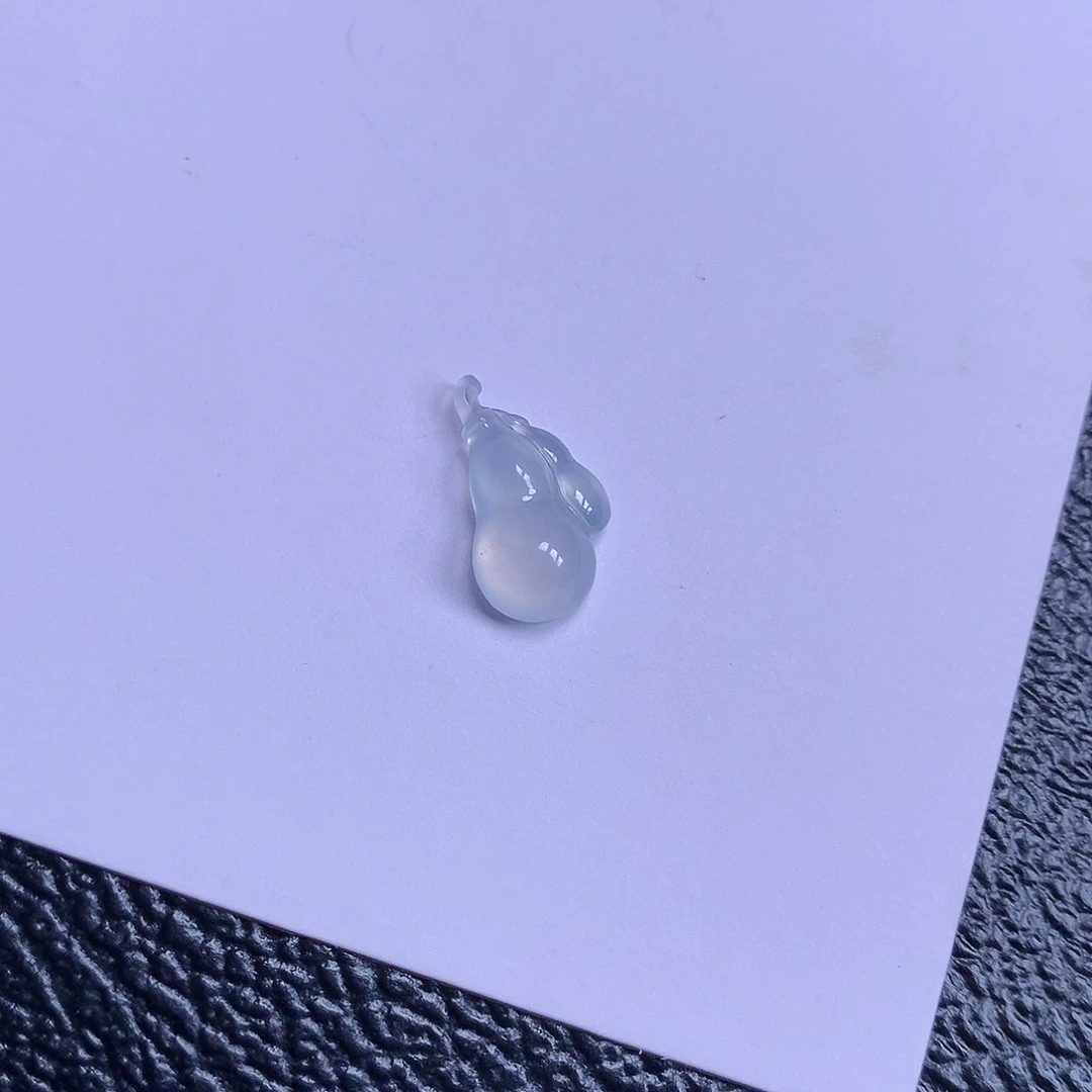 颈饰未镶嵌翡翠天然缅甸a货翡翠葫芦