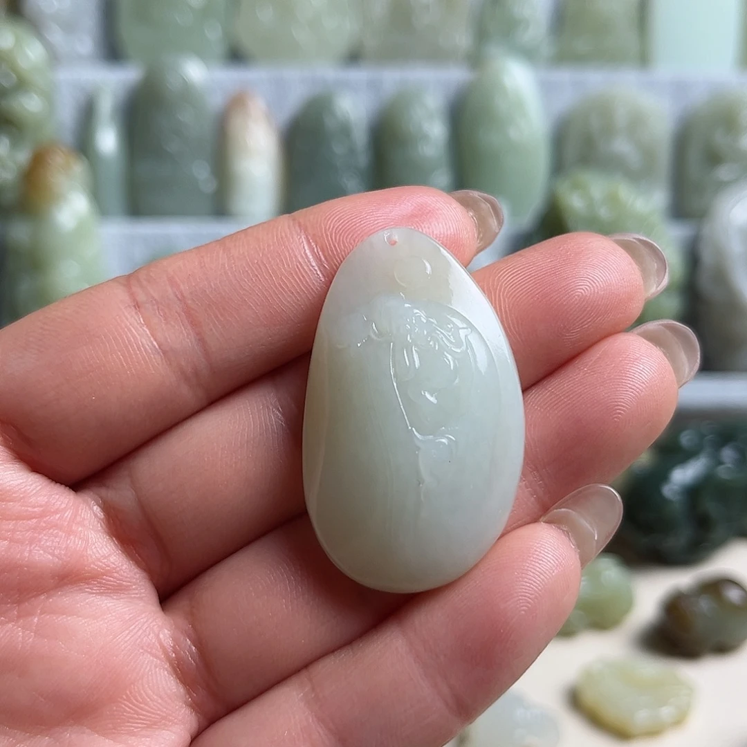 和田玉未镶嵌挂件