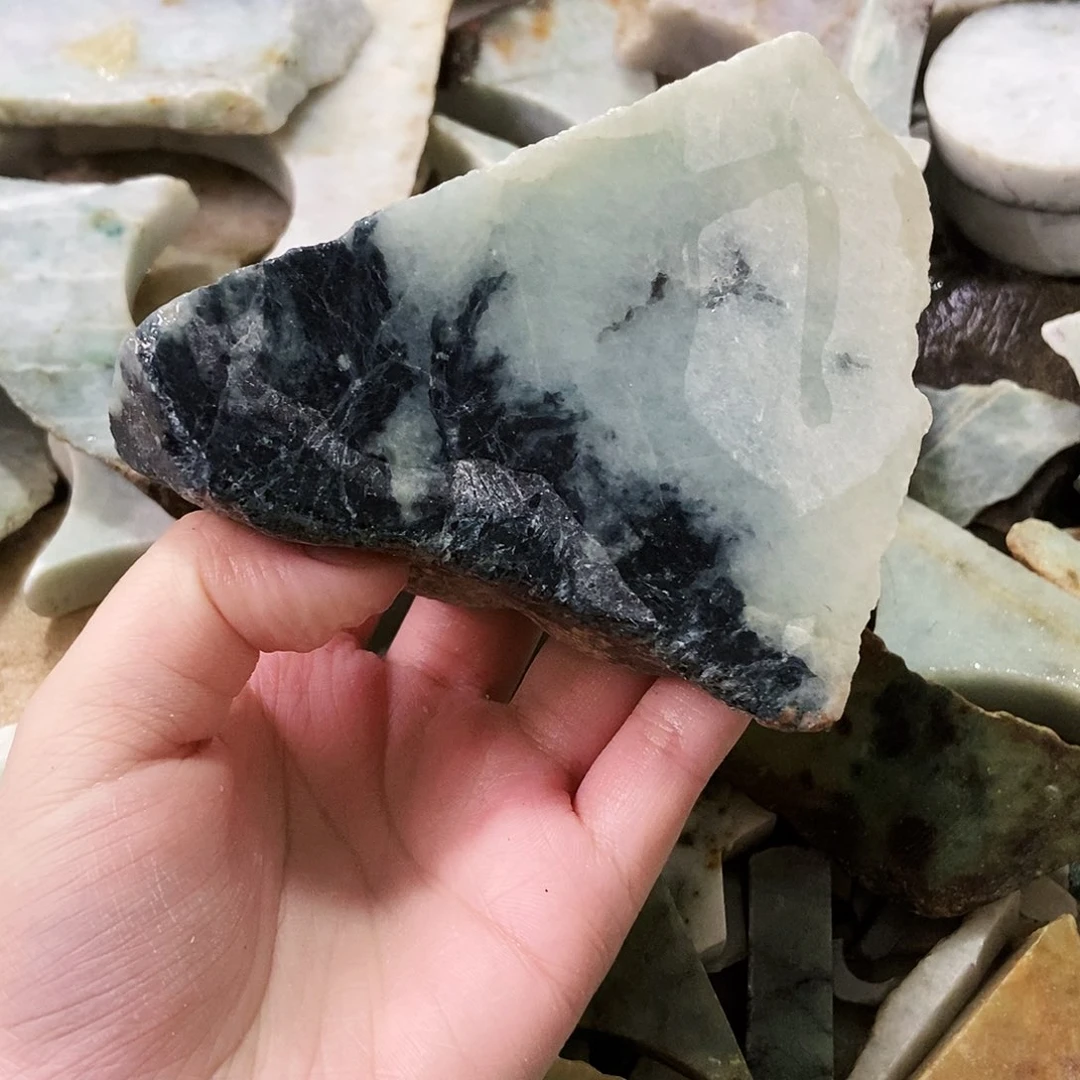 翡翠未镶嵌颈饰天然翡翠