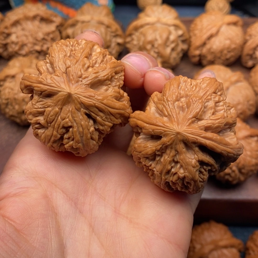 文玩核桃吊坠41精品大粗筋，八筋聚顶