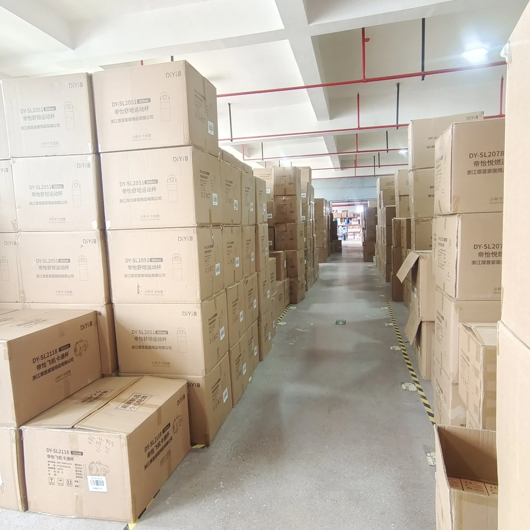 【晶晶乱炸】450ML潮牌Z&K领钛内外纯钛商务直杯高档过滤水杯礼品装
