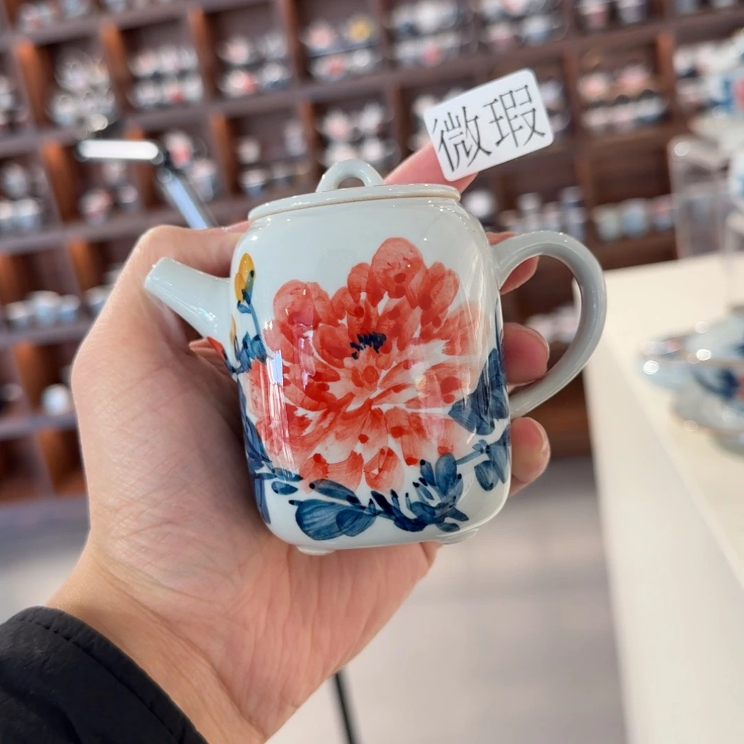 釉下手绘茶具微瑕