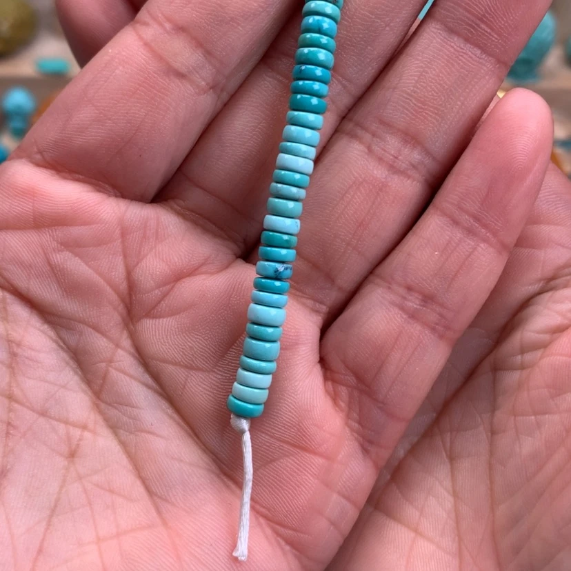 【闪购商品】绿松石直切5mm未镶嵌y**i