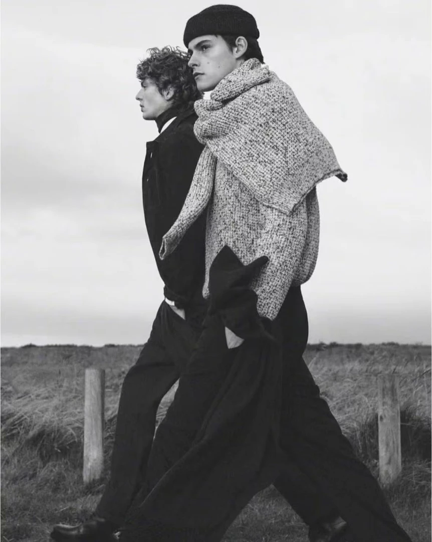 【50151】【小趴赛】VRO百搭极简重磅高克重短袖情侣款T恤50151*ZN