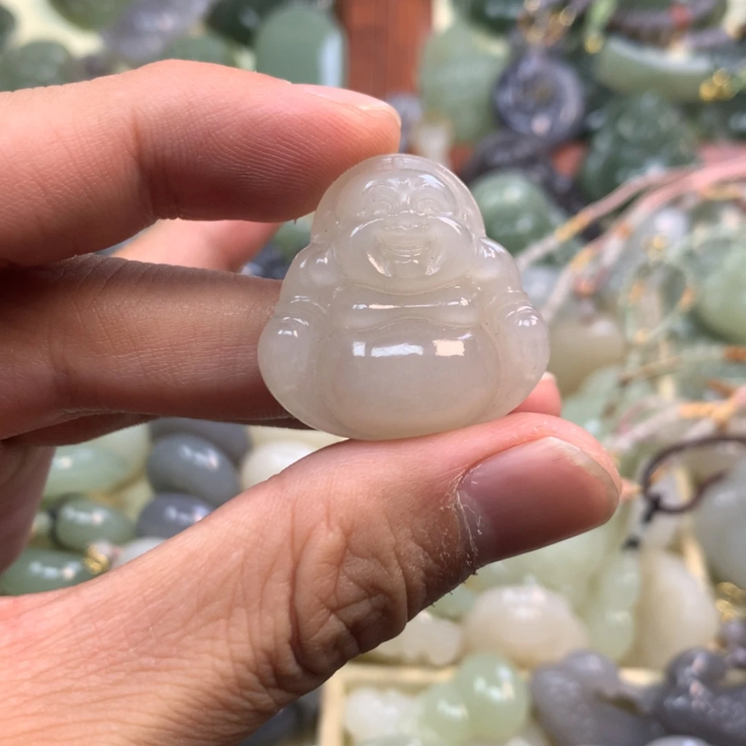 【闪购商品】颈饰未镶嵌和田玉