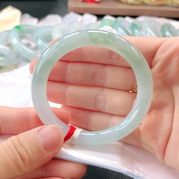 未镶嵌手镯翡翠缅甸A货翡翠手镯