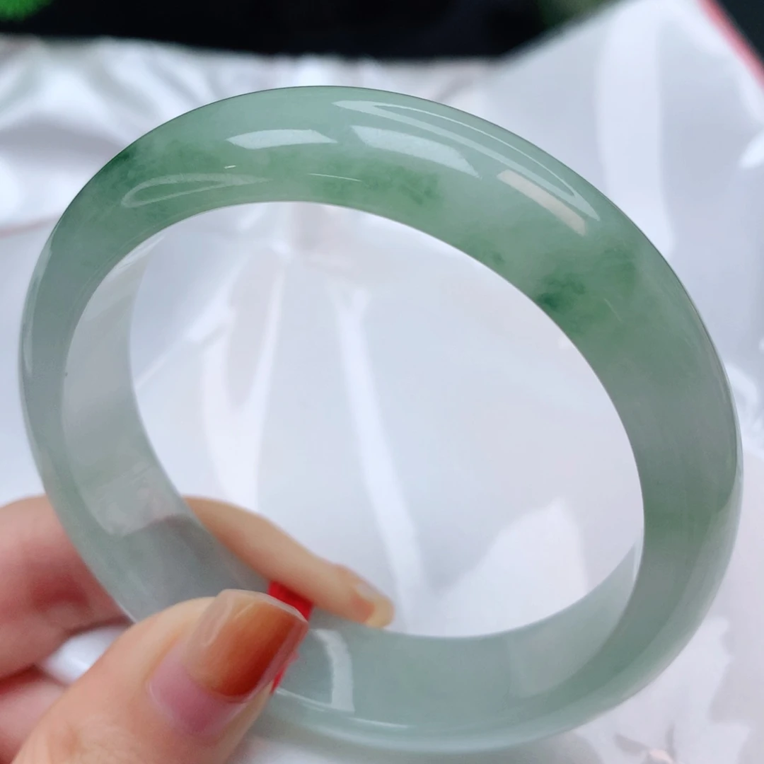 未镶嵌手镯翡翠翡翠手镯