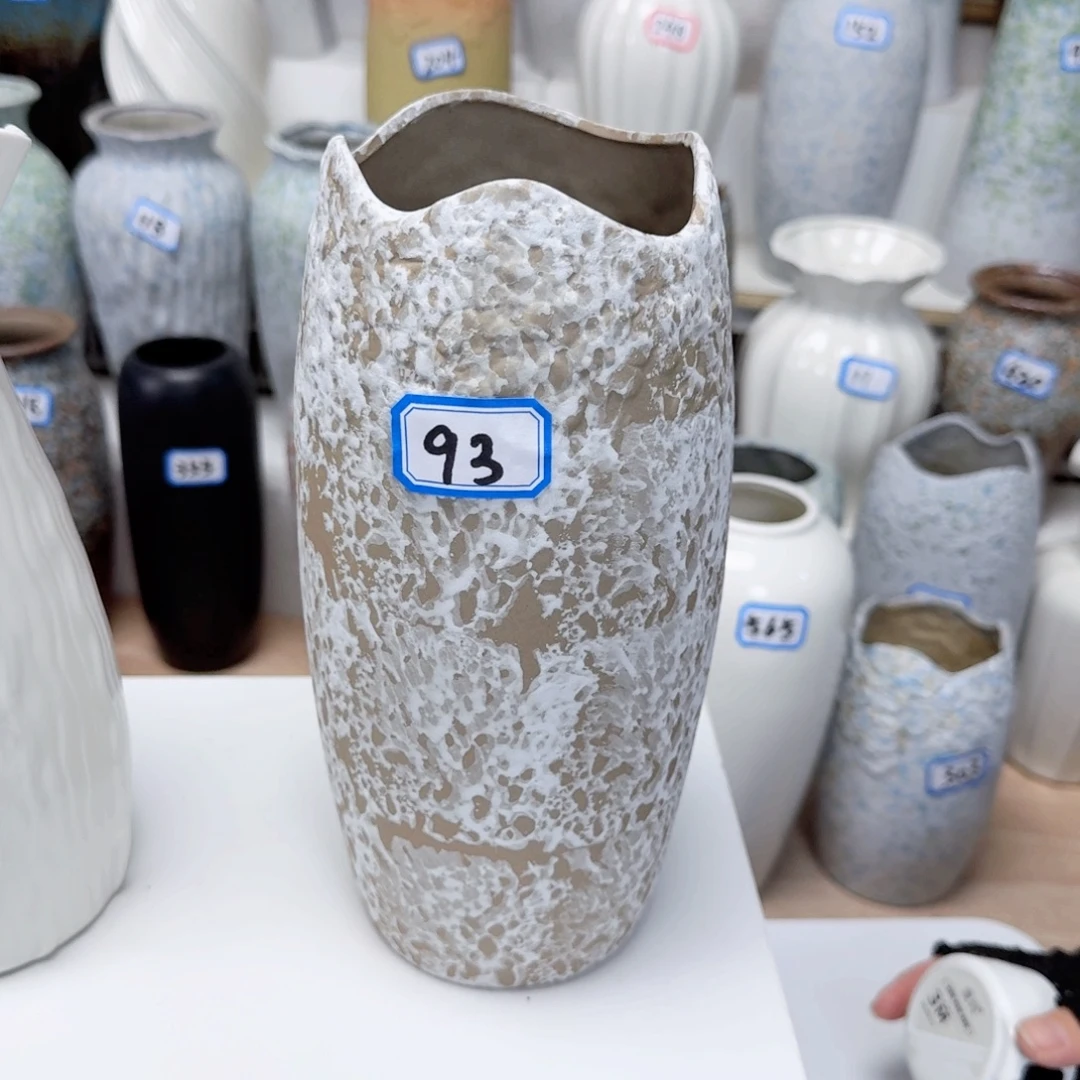 93号陶瓷高24厘米一个