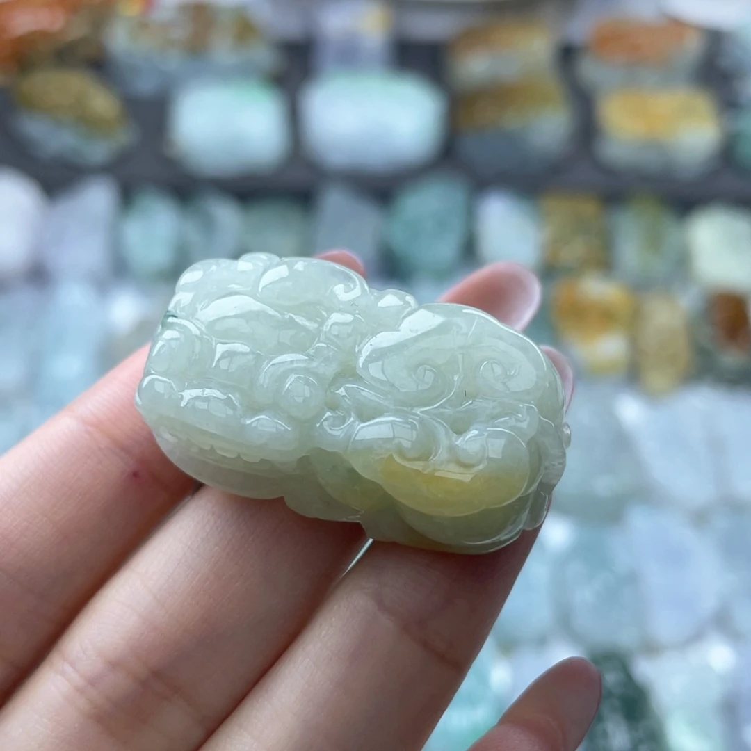颈饰未镶嵌翡翠貔貅13