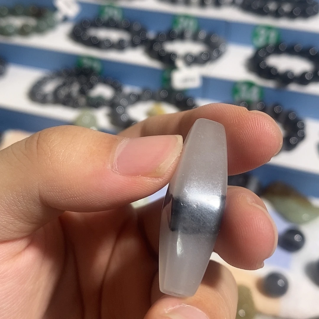 石英质玉未镶嵌手链