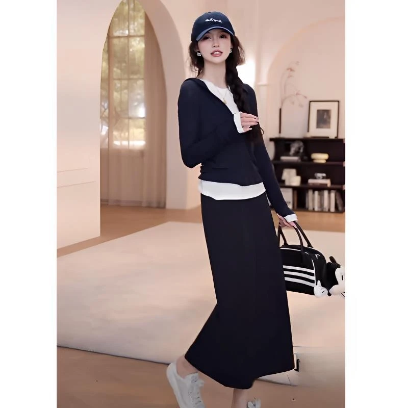 早秋穿搭一整套女装2025新款时尚休闲运动假两件卫衣半身裙两件套