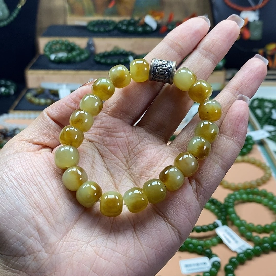 颈饰未镶嵌和田玉（糖玉）10mm