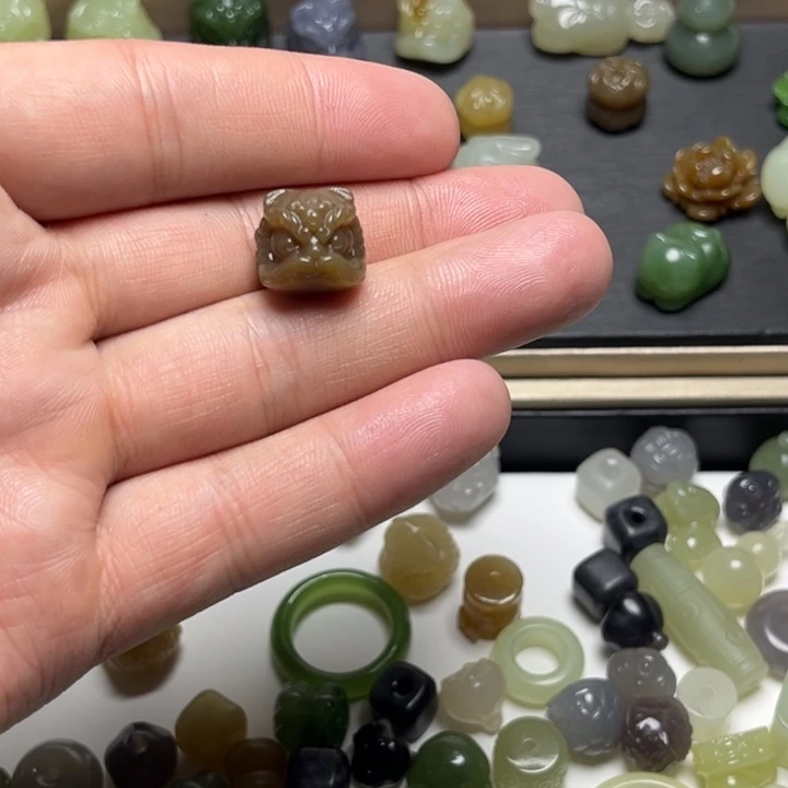 一***恋和田玉未镶嵌手链