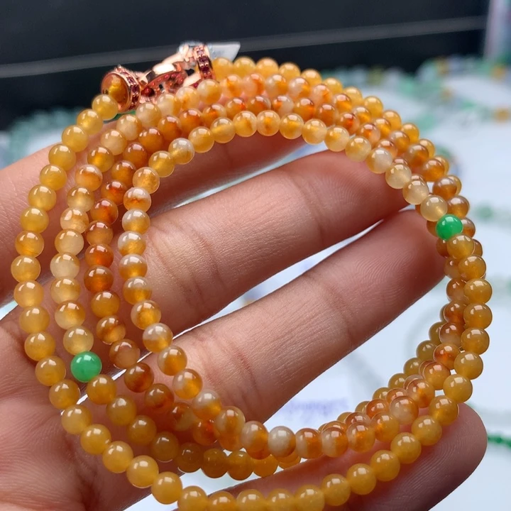 翡翠手镯未镶嵌卡