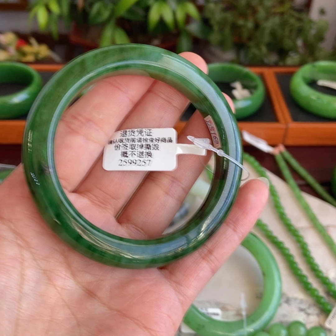 和田玉（碧玉）未镶嵌手镯俄碧红皮阳绿正装5657